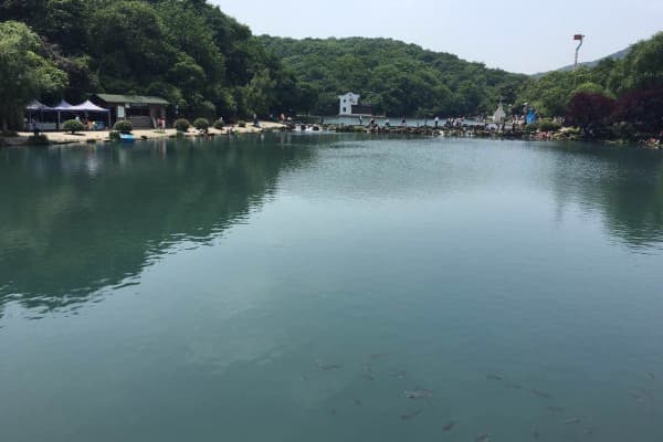 珍珠泉风景区2026门票价格、游玩攻略