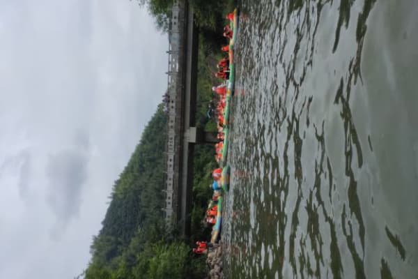 雅鲁激流探险漂流2026门票价格、游玩攻略