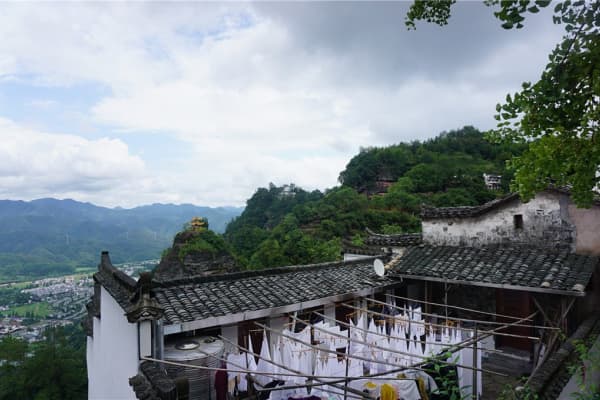 月华天街2026门票价格、游玩攻略